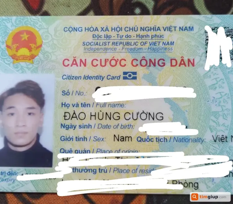 Tìm ví màu đen tên Đào Hùng Cường rơi tại Hải Phòng