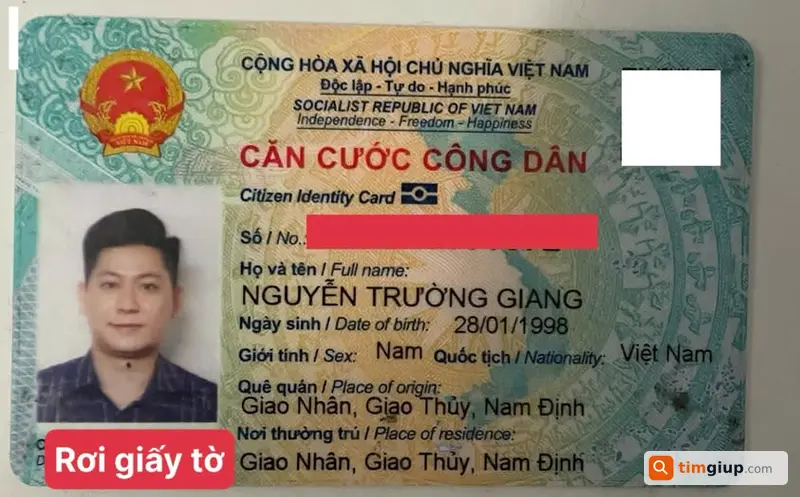 Tìm ví da đen chứa CCCD Nguyễn Trường Giang khu Thanh Trì–Phùng Khoang