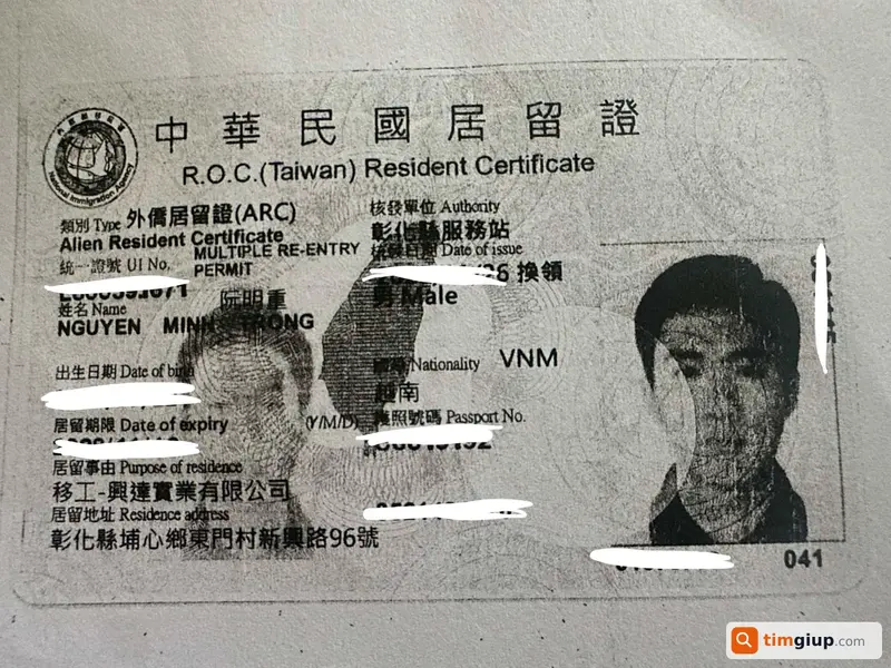 Tìm thẻ cư trú Đài Loan tên Nguyễn Minh Trọng (1995)