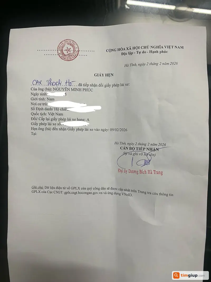 Tìm ví màu đen và giấy tờ tên Nguyễn Minh Phúc tại Hà Tĩnh