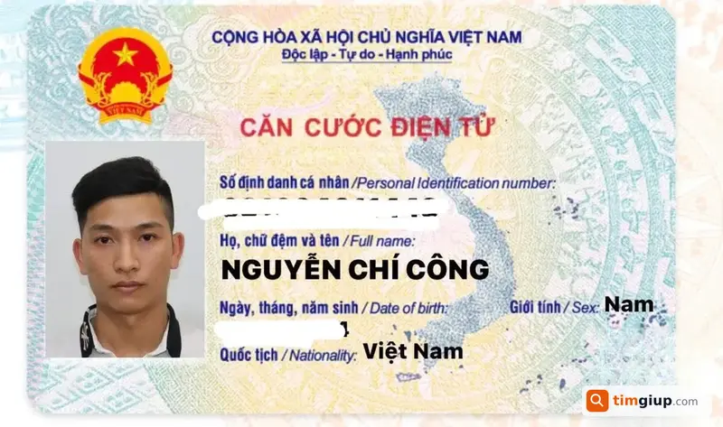 Tìm Túi Gucci Màu Đen Thất Lạc Tại Bãi Biển Hòn Dấu
