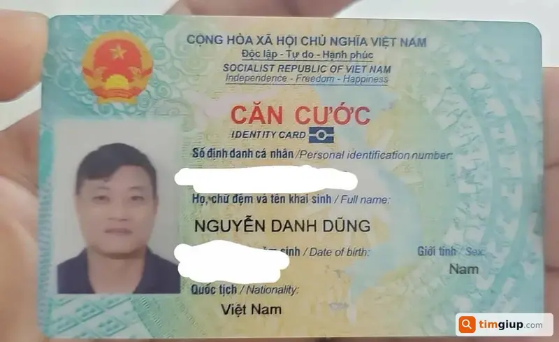 Tìm ví và giấy tờ tùy thân của ông Nguyễn Danh Dũng tại sân bay Buôn Ma Thuột