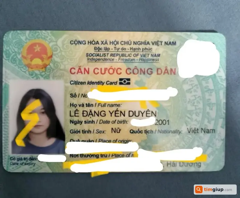 Tìm túi đồ và ví giấy tờ mang tên Lê Đặng Yến Duyên tại Bắc Từ Liêm, Hà Nội