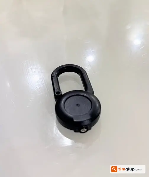 Tìm bao thẻ màu nâu thất lạc tại 34 Láng Hạ, Hà Nội