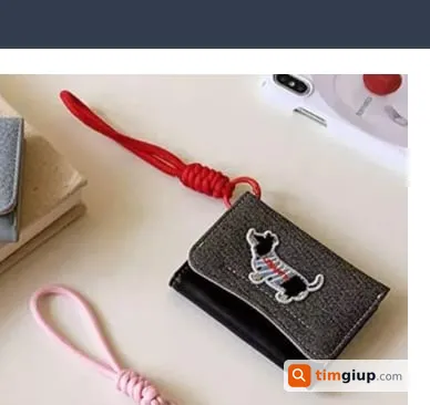 Tìm ví màu đen chứa giấy tờ của Trần Nguyễn Thiên Mai tại Quận Tân Bình