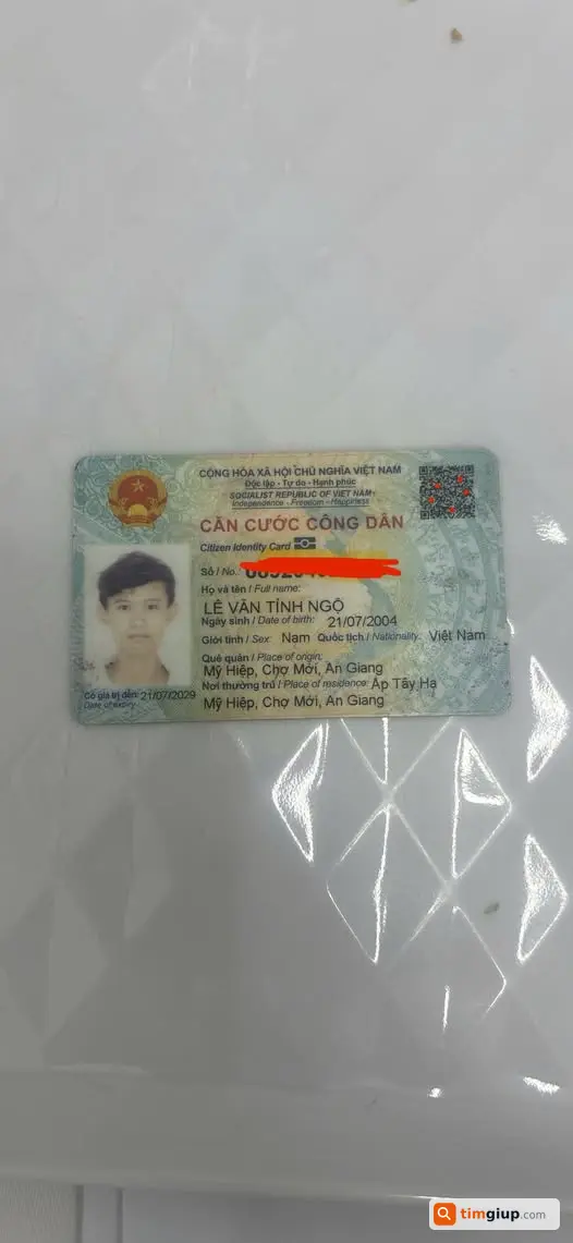 Tìm giấy tờ tùy thân gồm CCCD và bằng lái tại TP.HCM