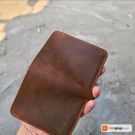 Tìm Ví Da Nâu Rơi Trên Tuyến Hoàng Hoa Thám - Nguyễn Trãi, Hà Nội