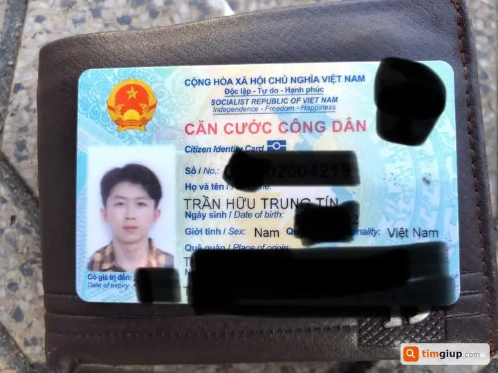 Tìm ví tiền và giấy tờ tùy thân rơi tại Bình Thạnh